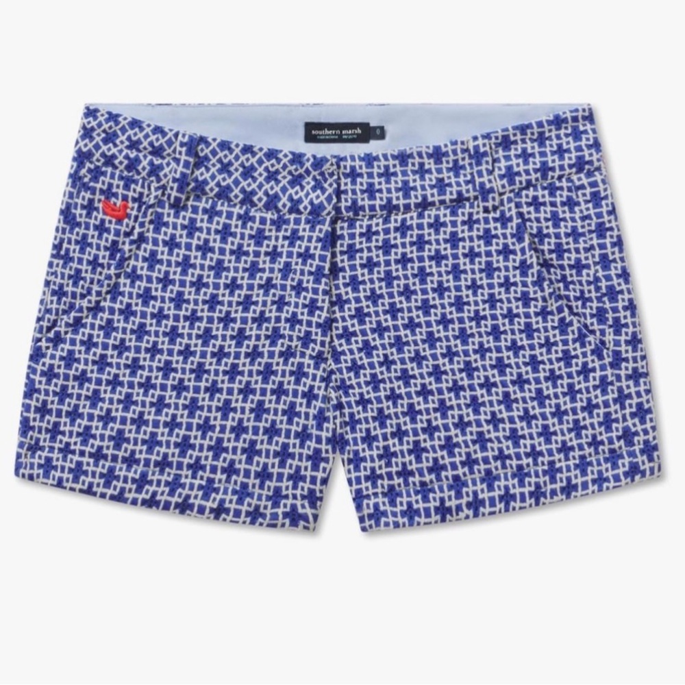 NWT Southern Marsh Marrakech Blue and White Brighton Short - Size 10